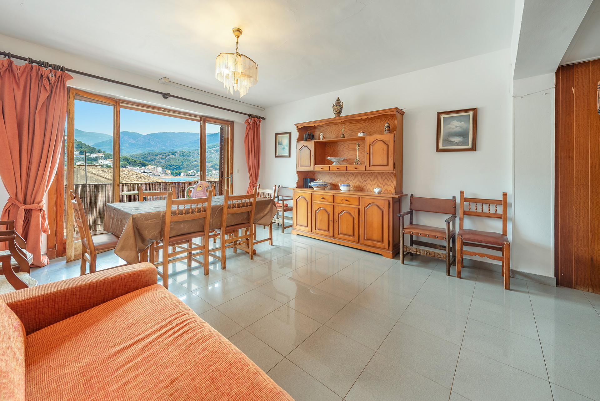 Apartment with outstanding potential in Port de Sóller-2