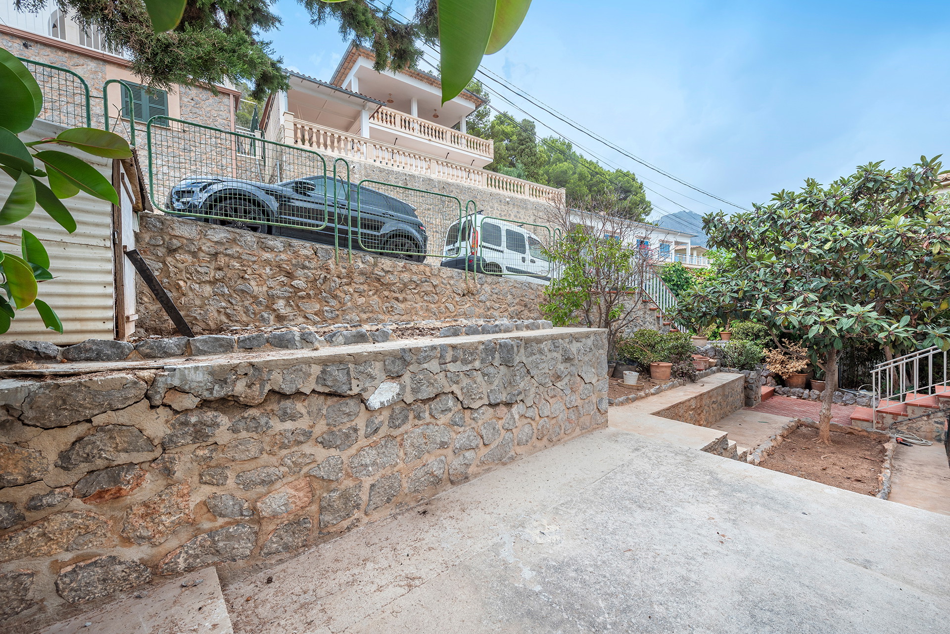 Apartment with outstanding potential in Port de Sóller-18