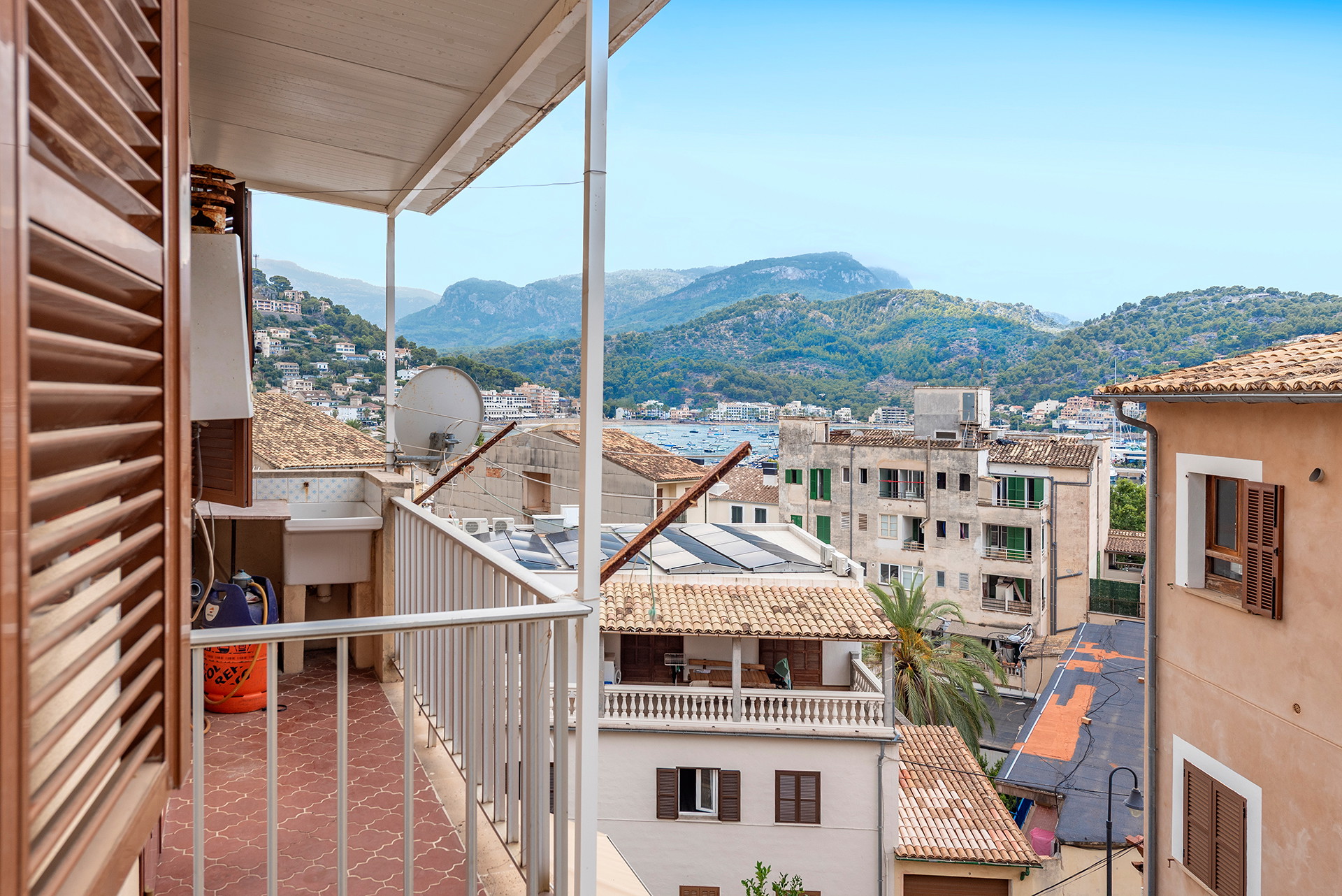 Apartment with outstanding potential in Port de Sóller-7