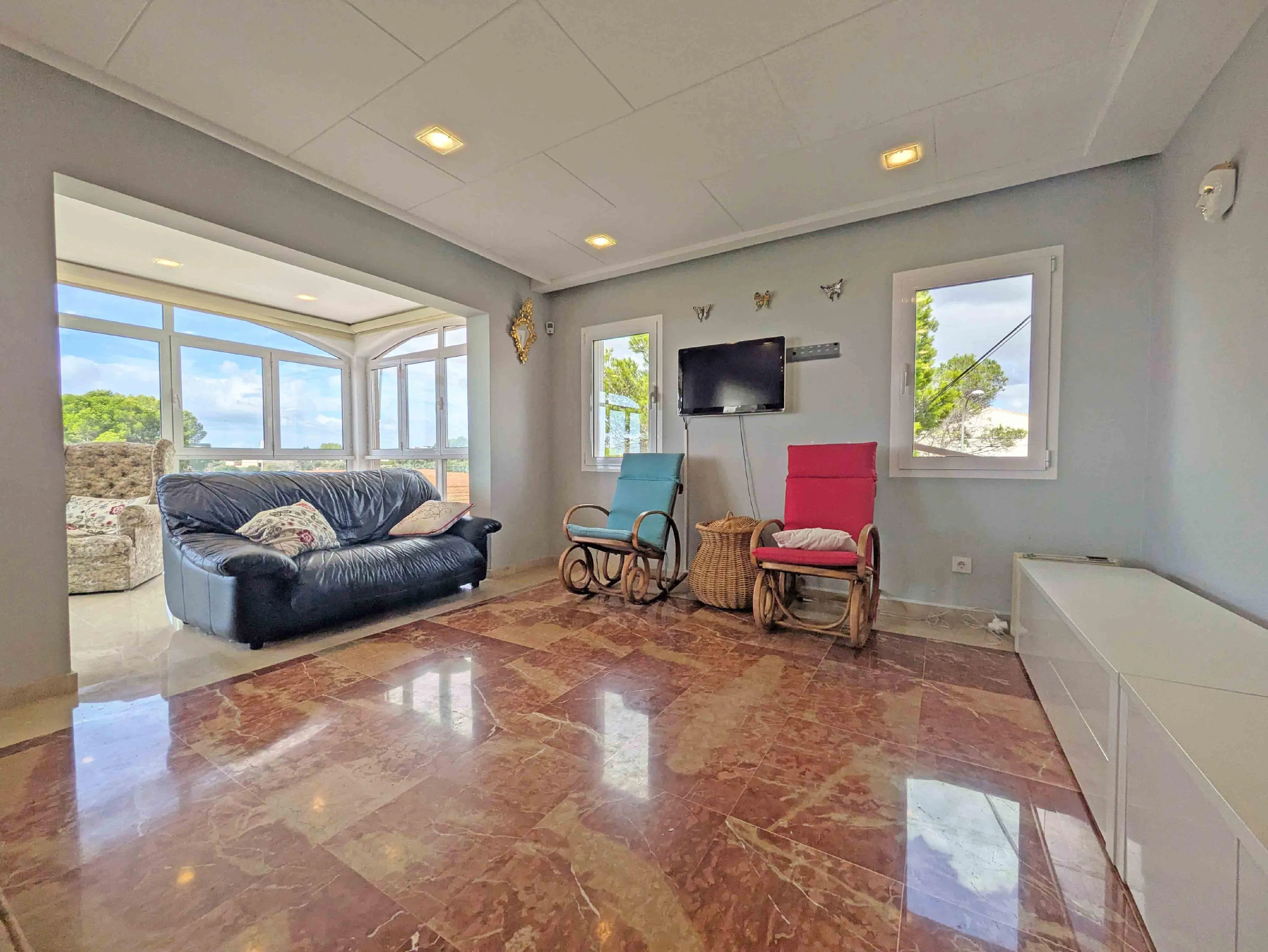 Apartment with sea view and direct beach location in S'Estanyol-6