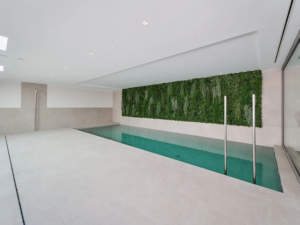 Indrukwekkend nieuw appartement met zeezicht aan de haven-13