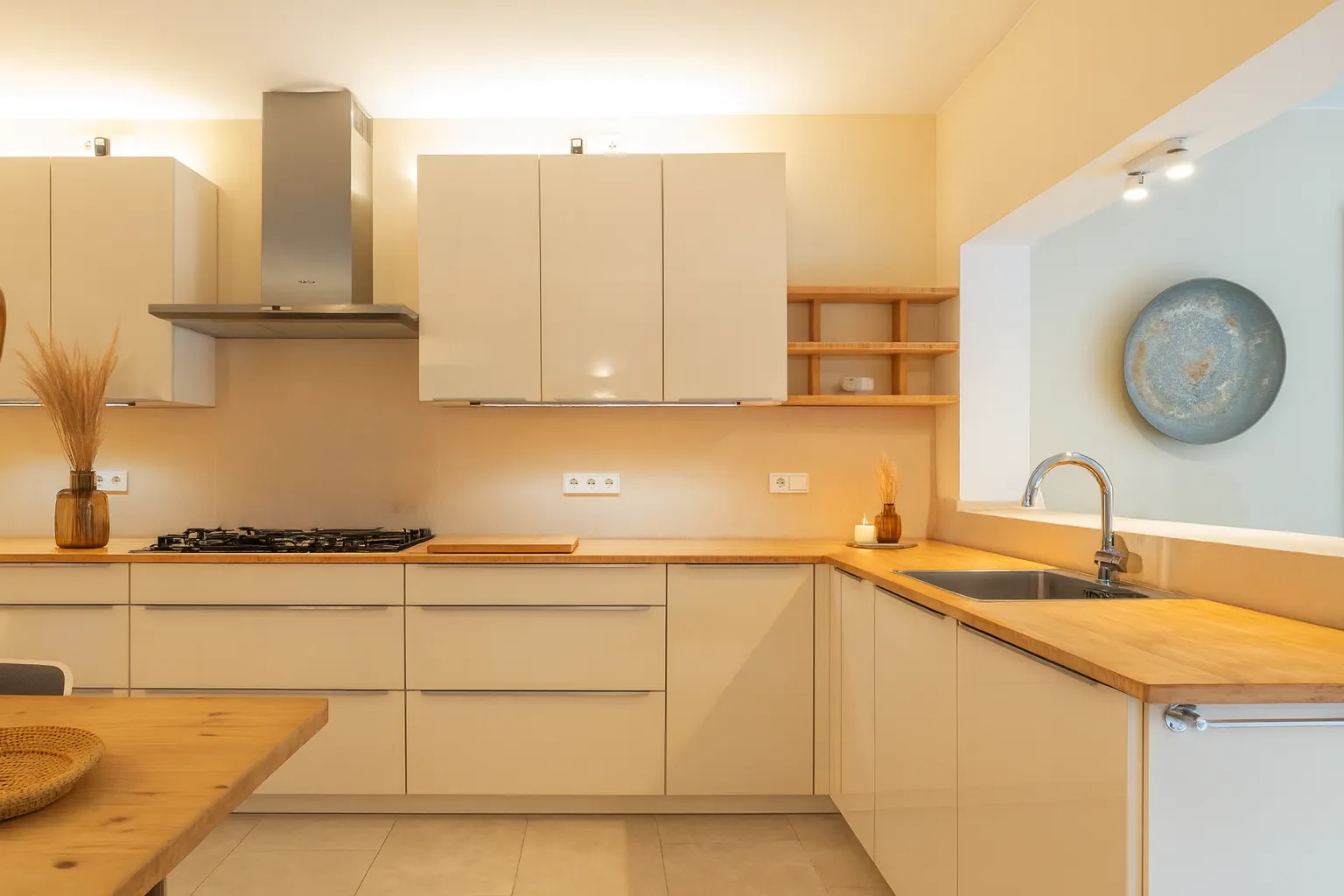 Exclusive  townhouse in Alaró with pool and breathtaking mountain views-3