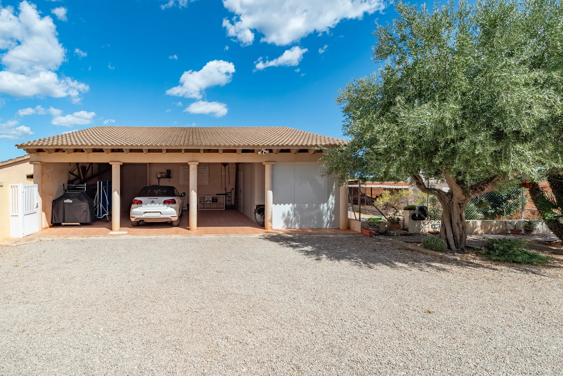 Mediterranes Landhaus mit Vermietungslizenz, Privatsphäre und Panoramablick im Norden Mallorcas-26