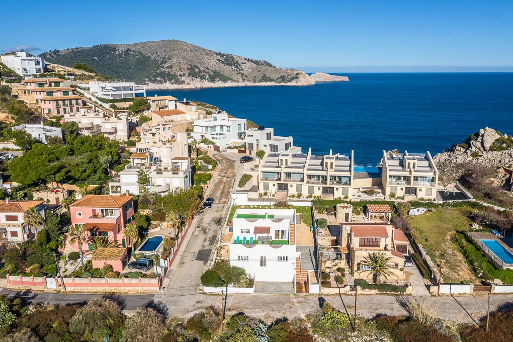 Modern house with sea view and rental license - between coast and nature park-15