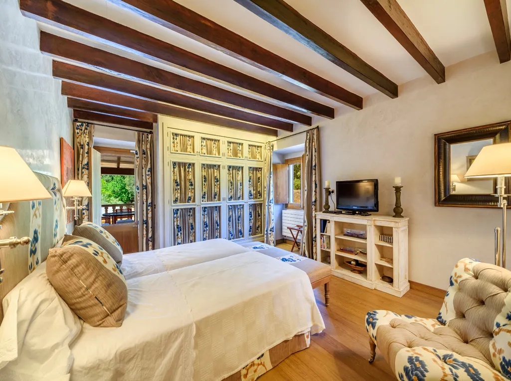 Magnificent property in a privileged location, Pollensa-13