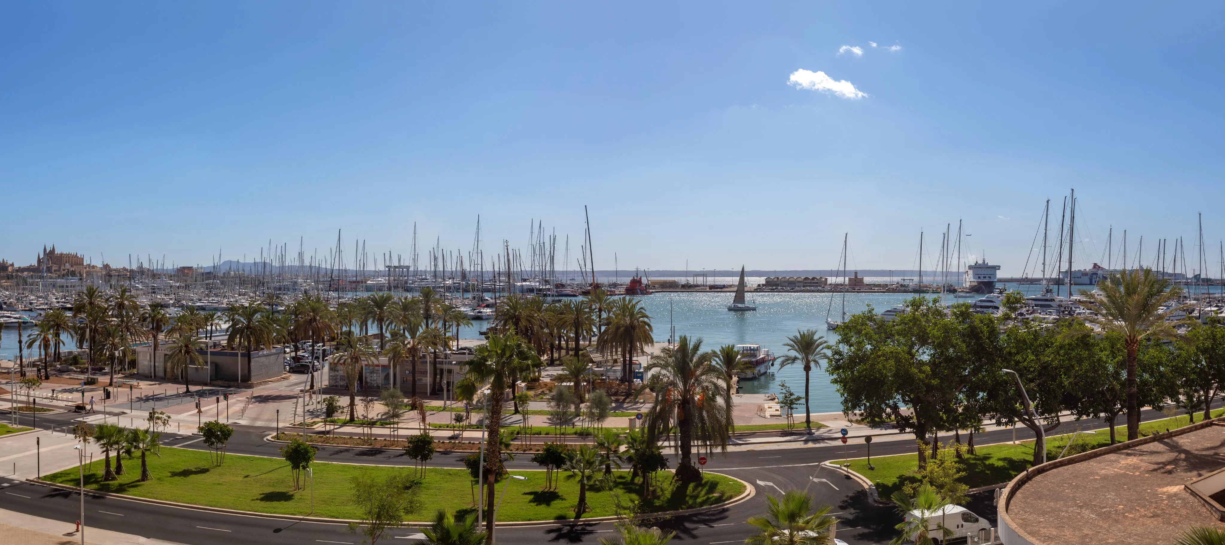 Appartement spacieux et lumineux avec une excellente vue sur le front de mer-16