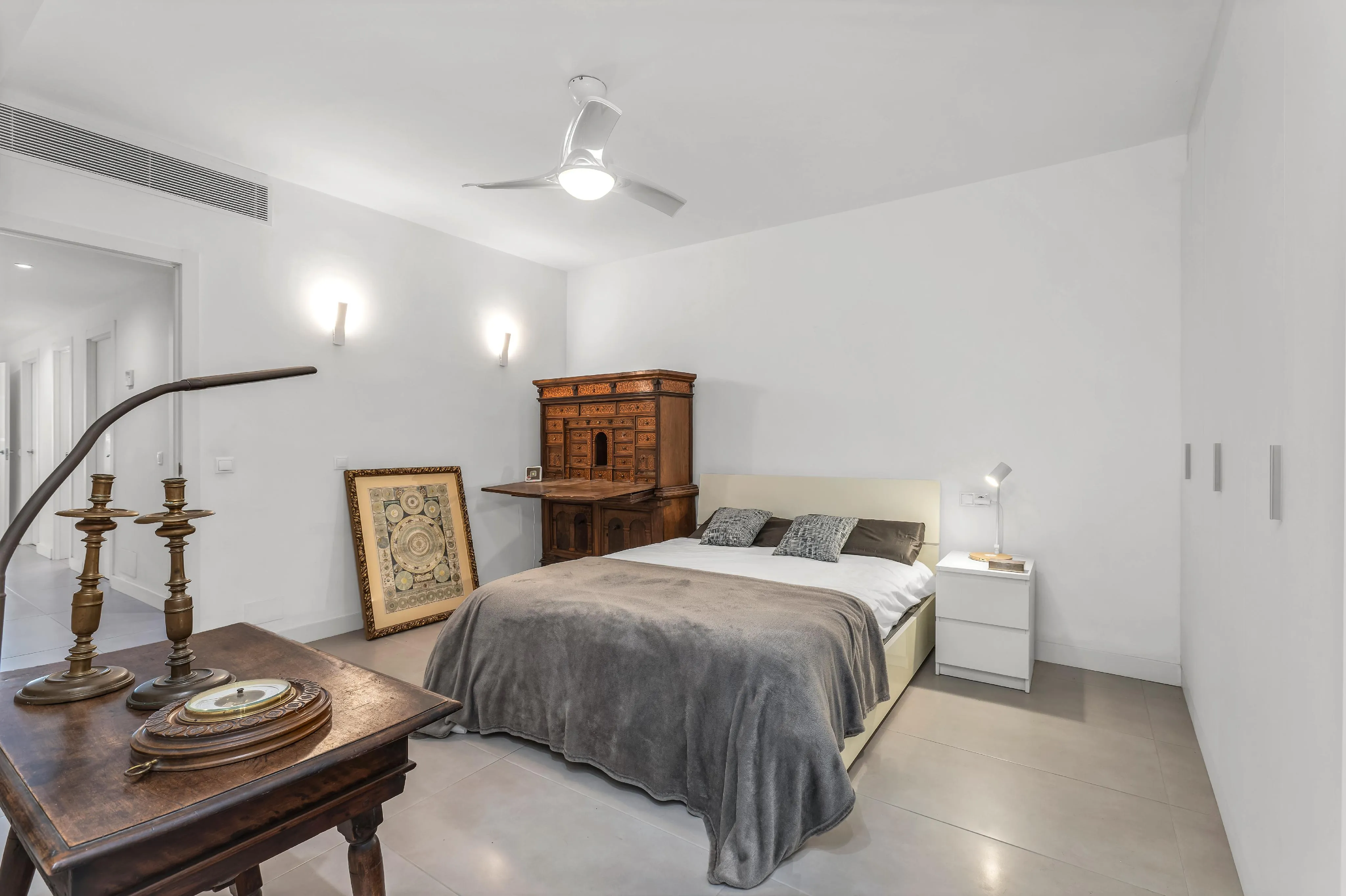 Ruim en licht appartement met uitstekend uitzicht op de strandboulevard-9