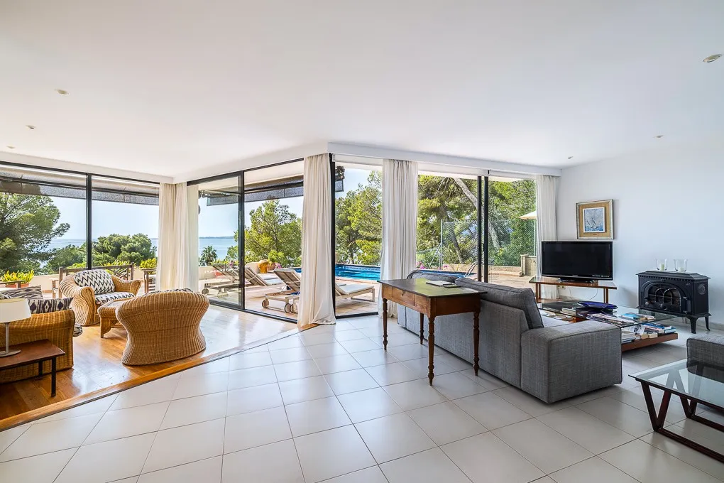 Chalet con vistas al mar y licencia ETV-3