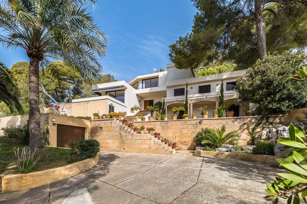 Chalet con vistas al mar y licencia ETV-10