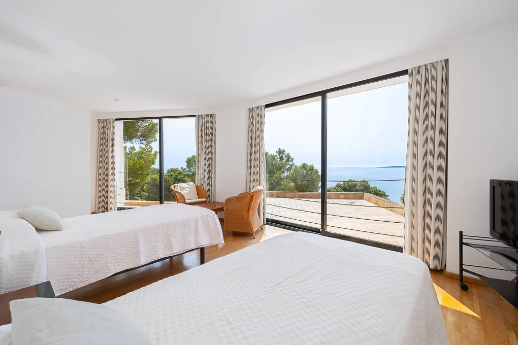 Chalet con vistas al mar y licencia ETV-7