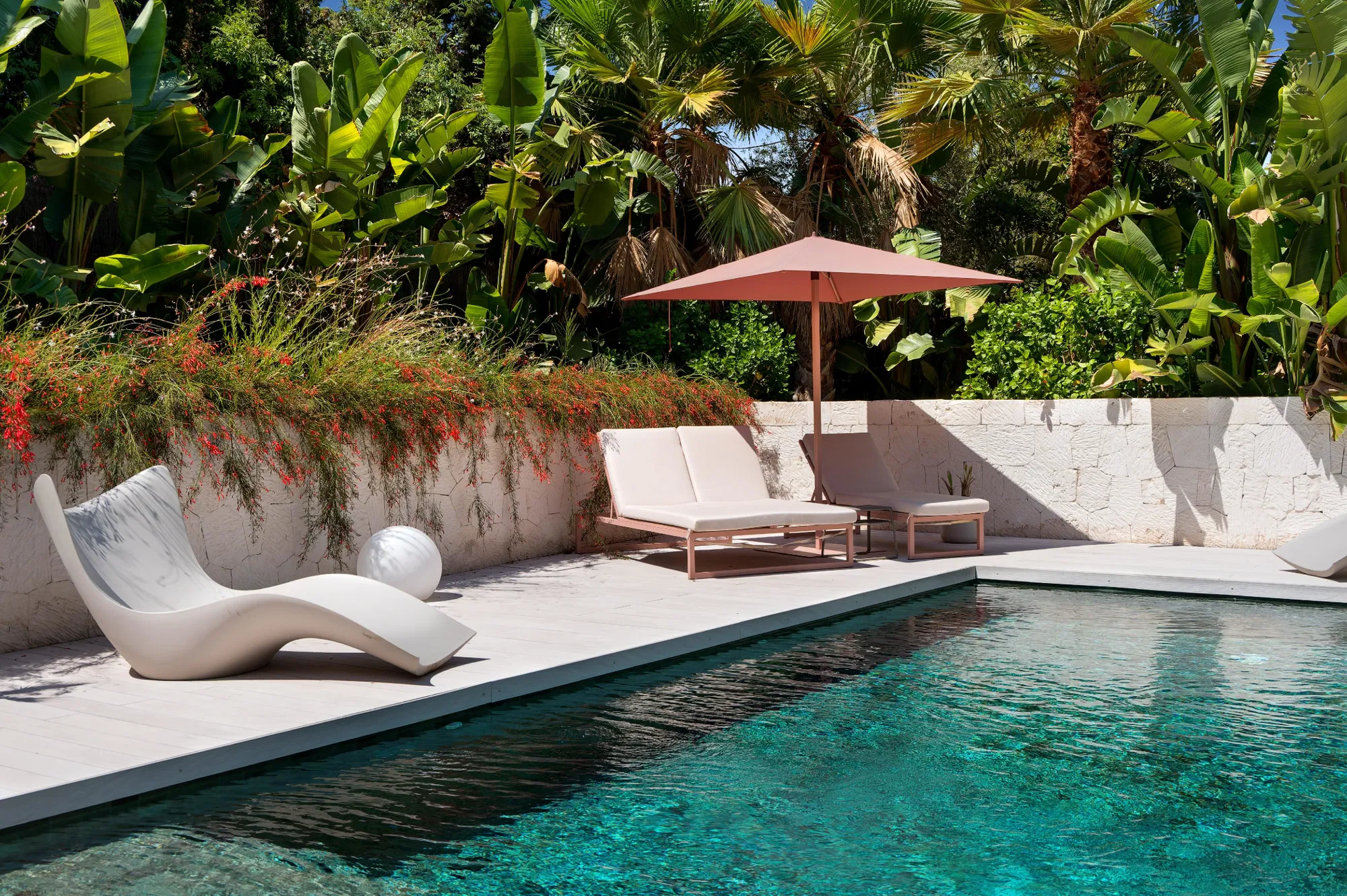 Villa familiar completamente renovada, un oasis de bienestar para los más exigentes-10