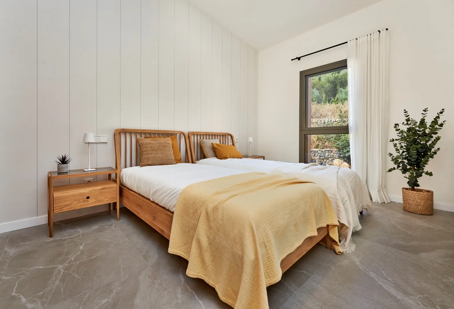 New development in Esporlas: Terraced houses with communal pool-13