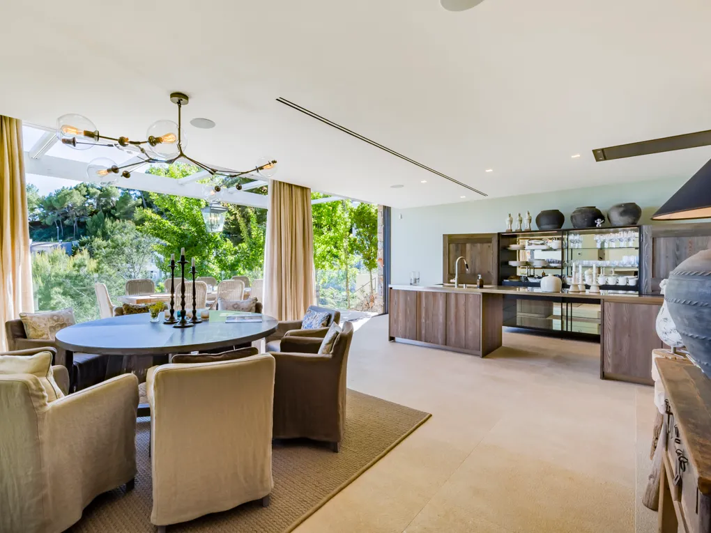 Villa mit atemberaubendem Meerblick-9