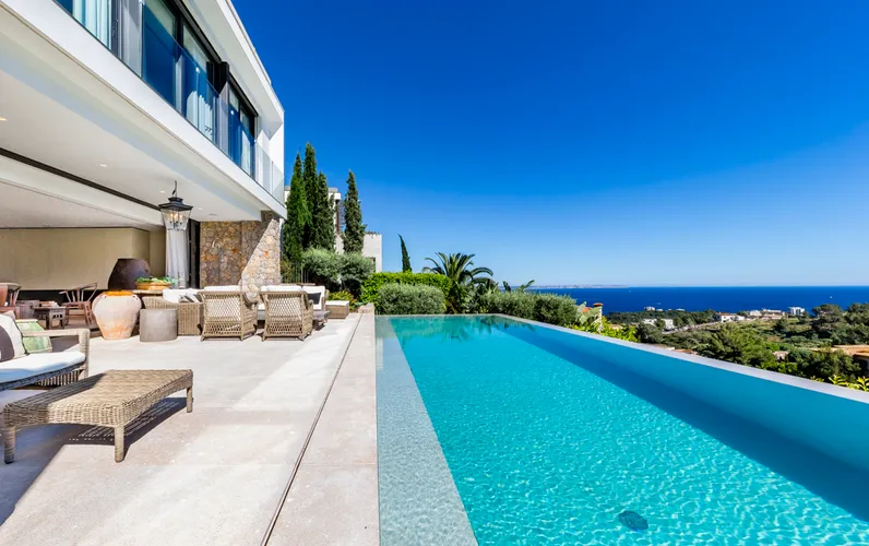 Villa mit atemberaubendem Meerblick