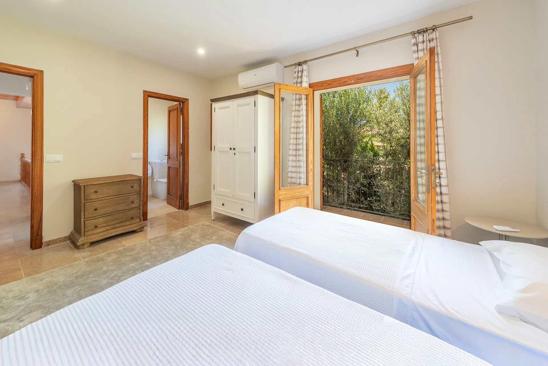 House with panoramic views in Valldemossa-25