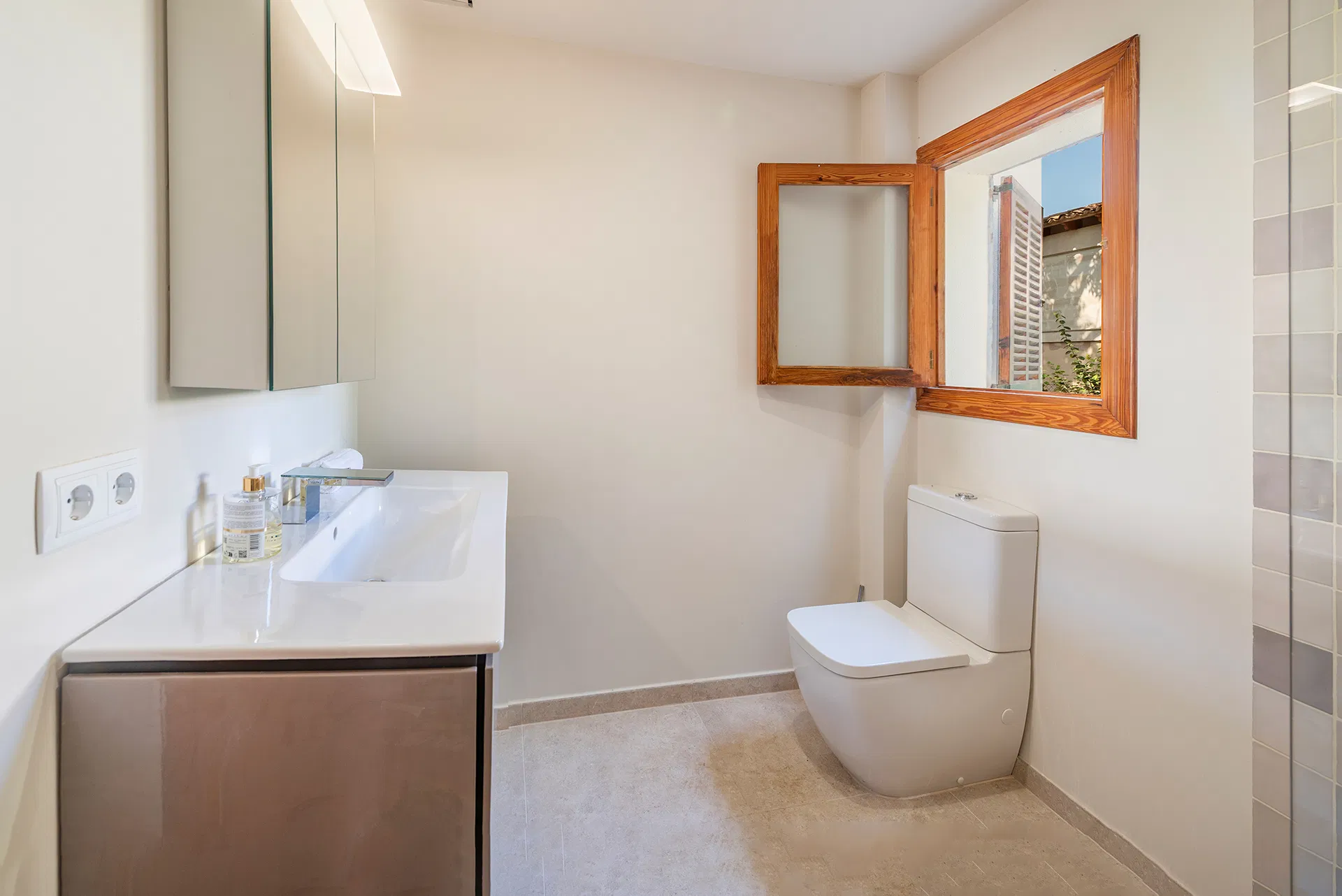 House with panoramic views in Valldemossa-28