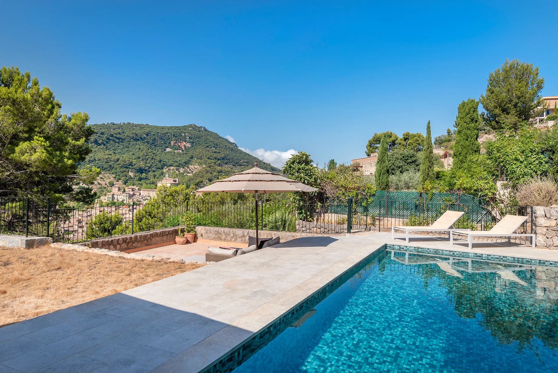 House with panoramic views in Valldemossa-34