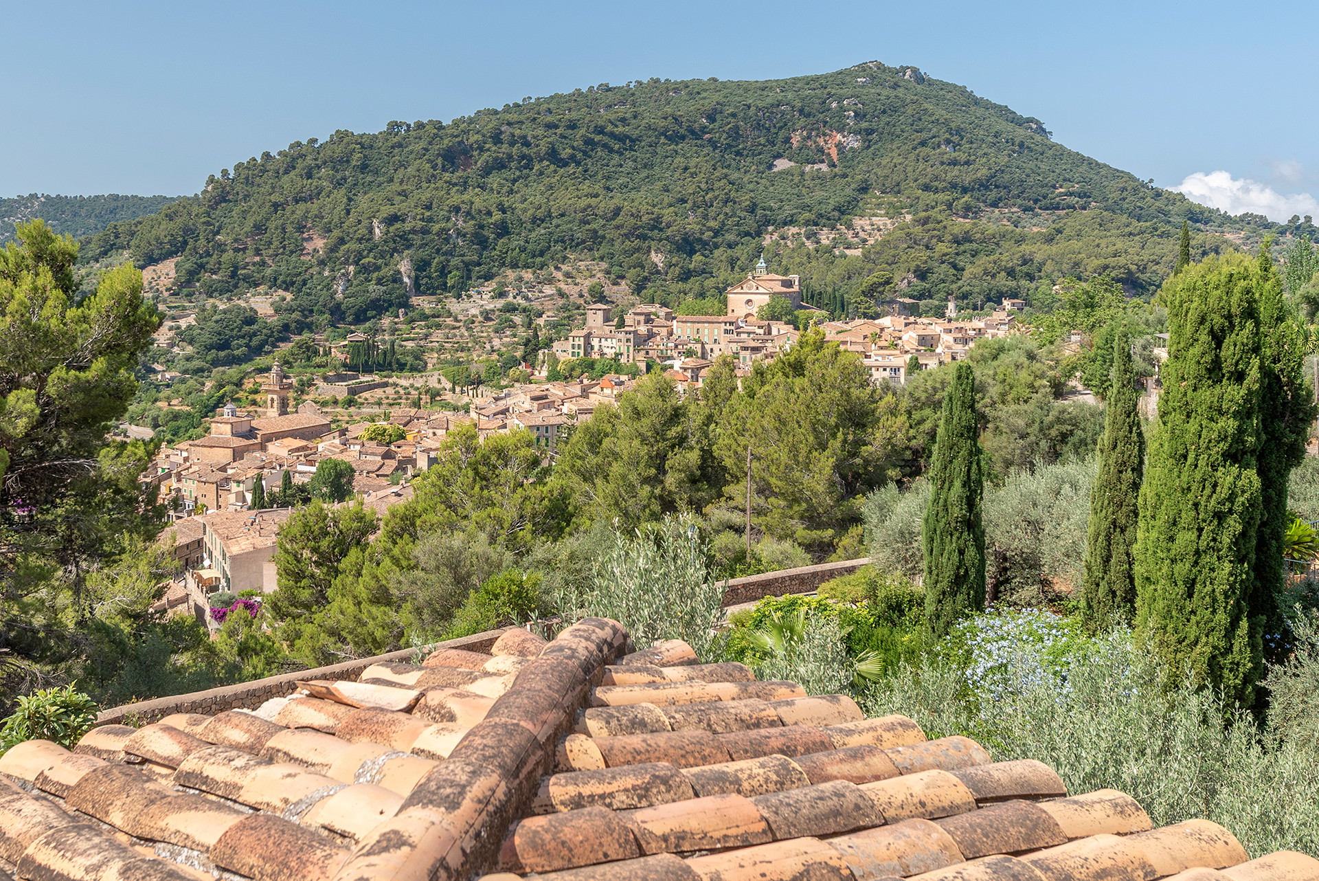 House with panoramic views in Valldemossa-20