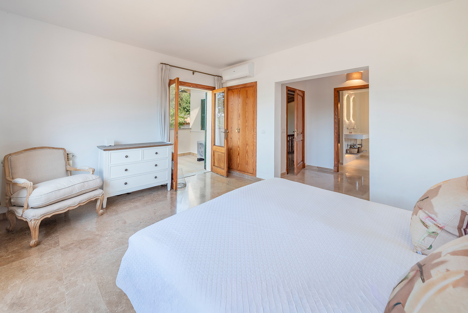 House with panoramic views in Valldemossa-18