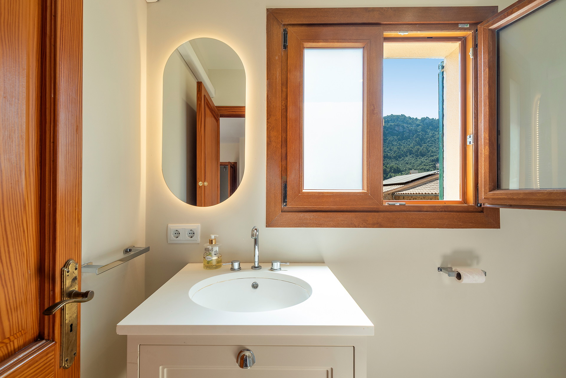 House with panoramic views in Valldemossa-22