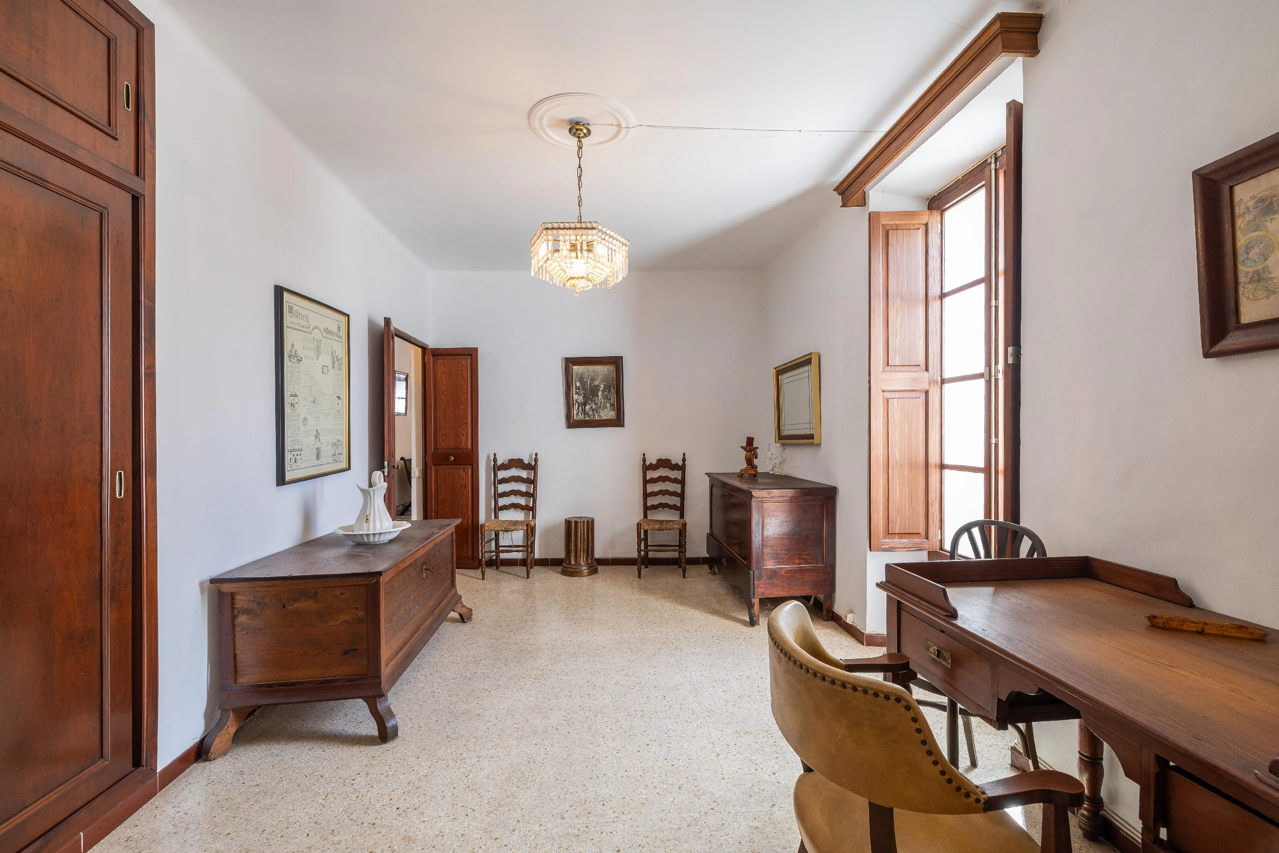 Spaziosa casa a schiera nel centro di Sineu-15