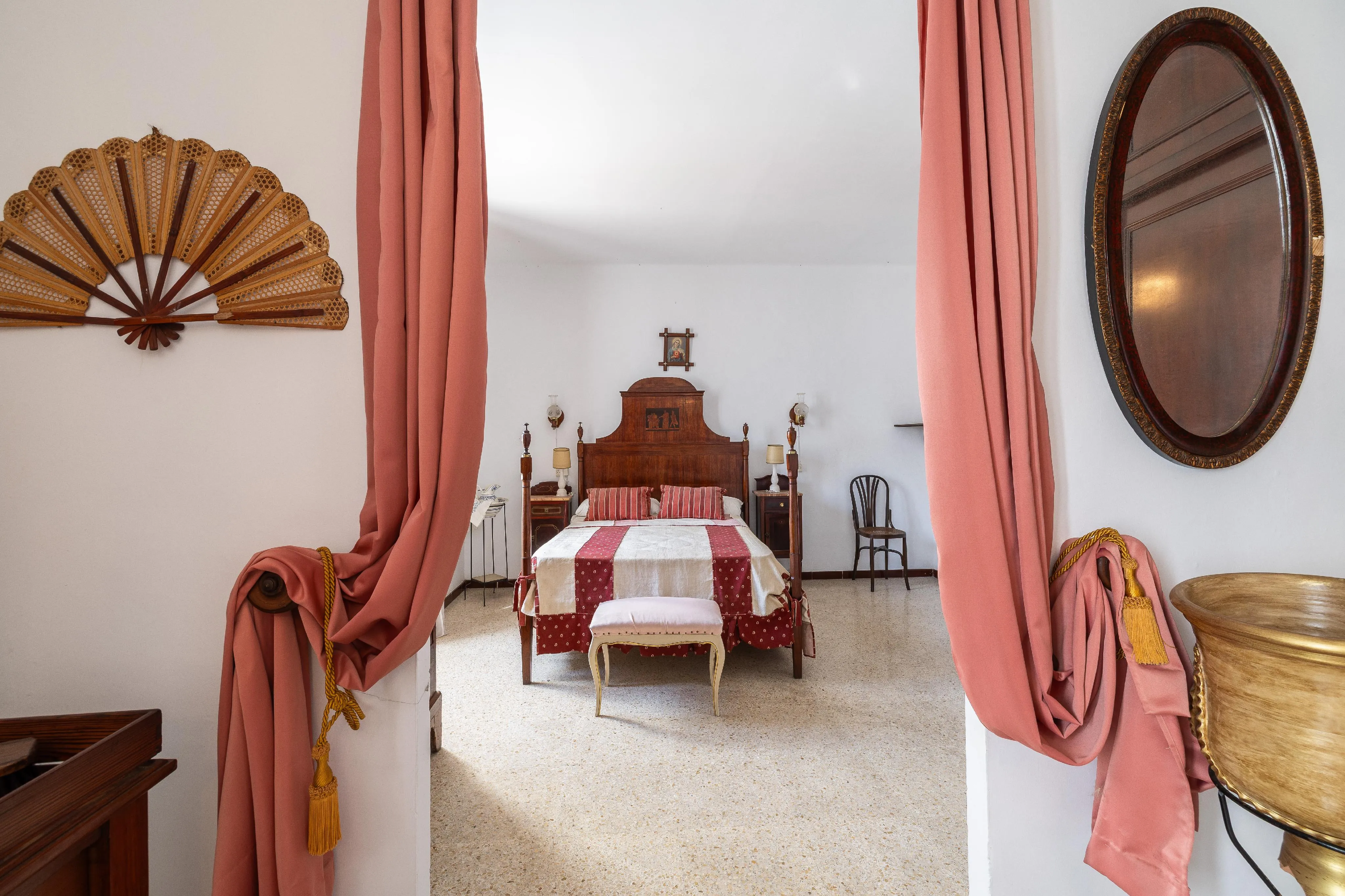 Spaziosa casa a schiera nel centro di Sineu-11