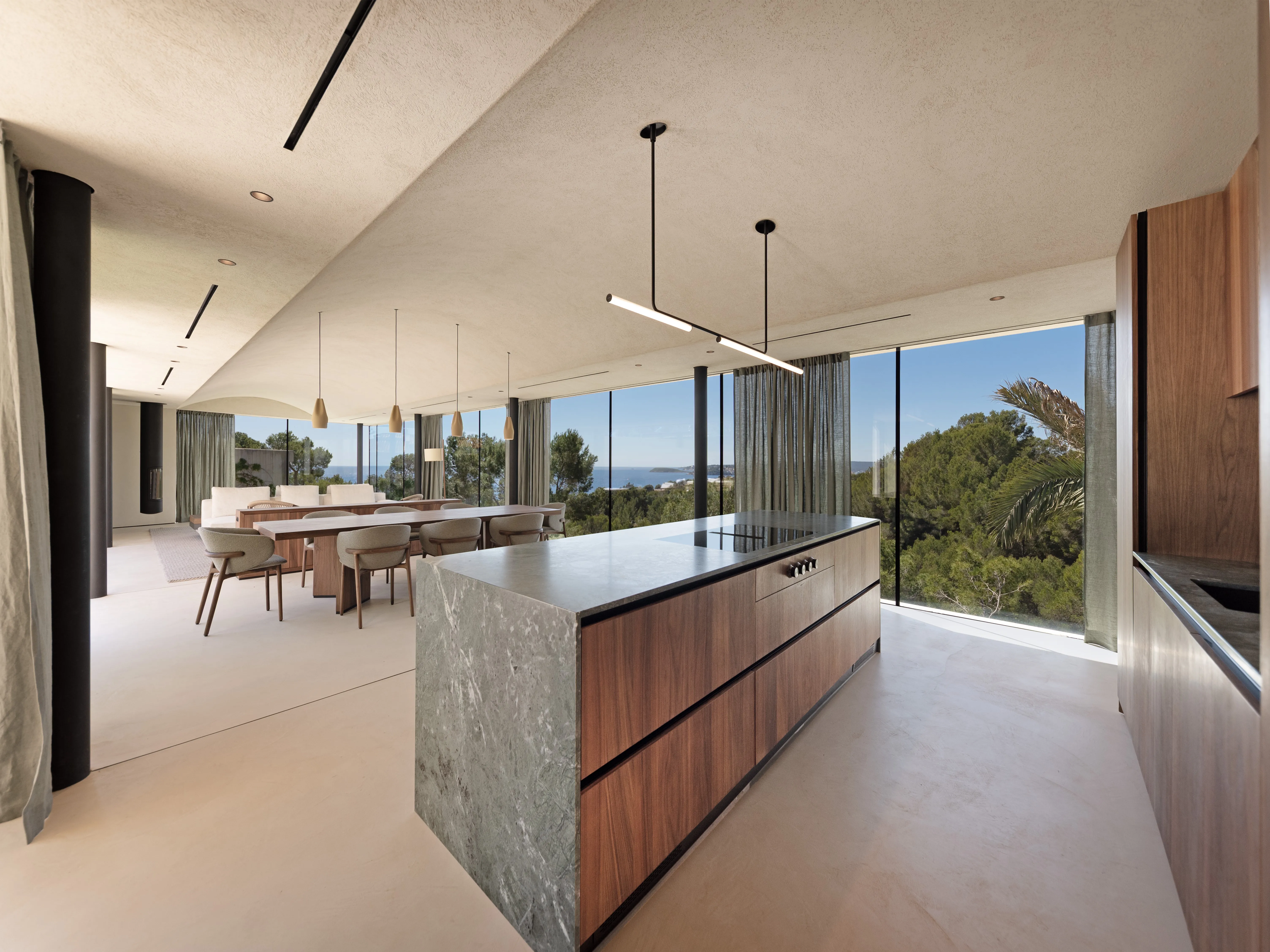 Wyrafinowana luksusowa willa ze spektakularnym widokiem na morze-7