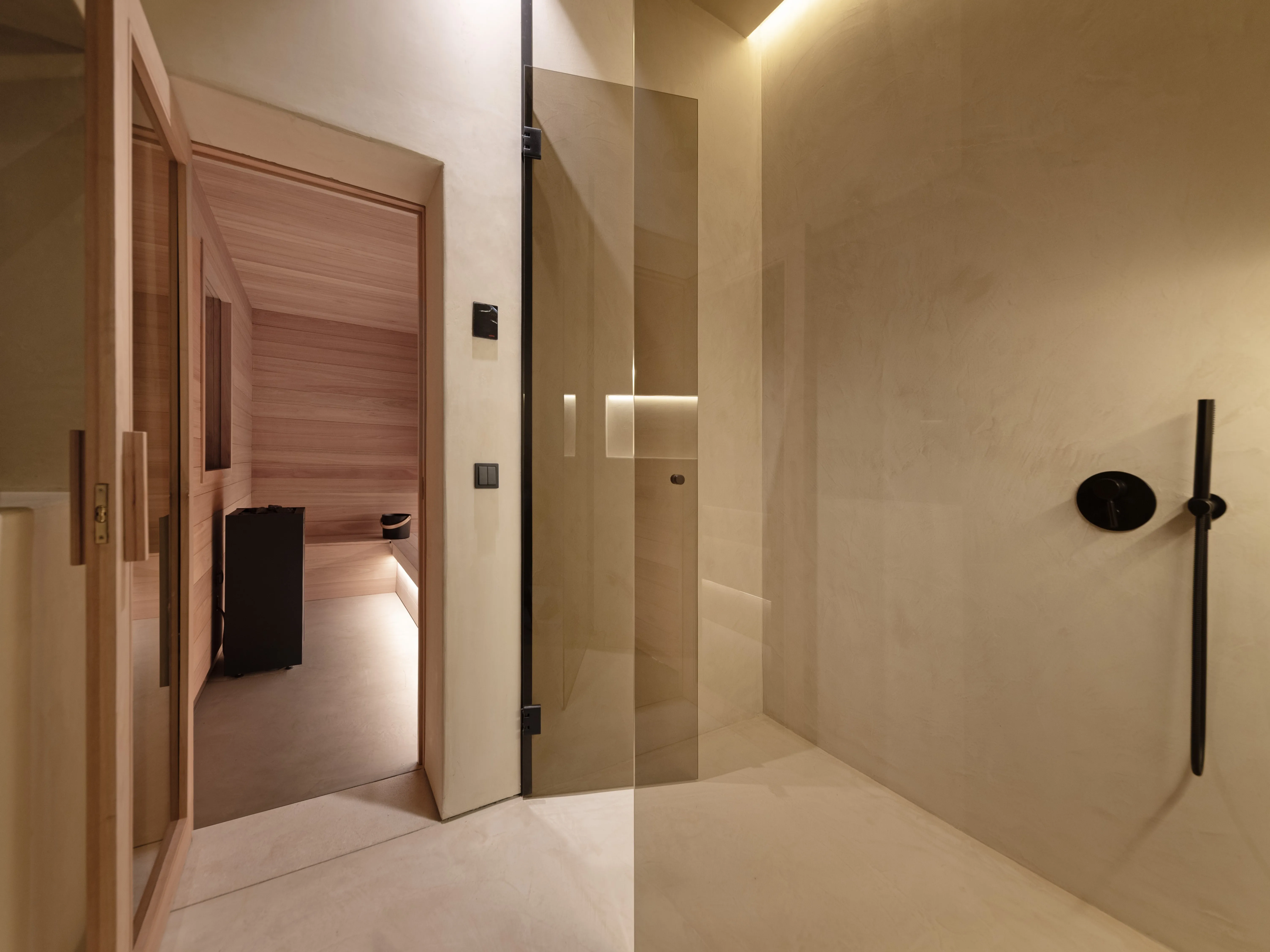 Wyrafinowana luksusowa willa ze spektakularnym widokiem na morze-14