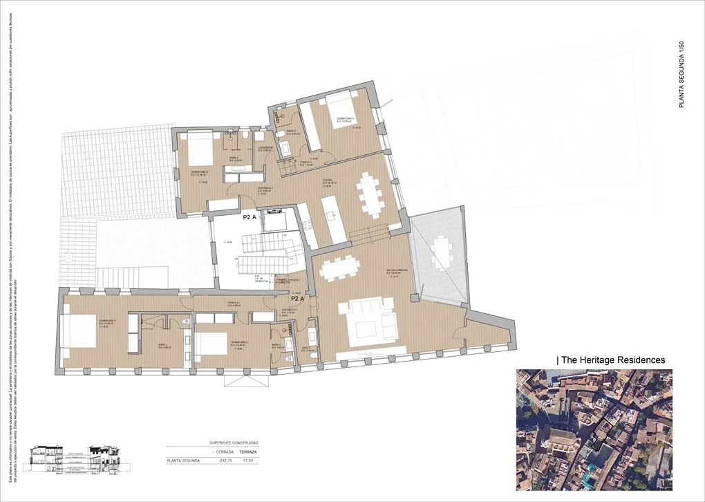 Charmerende penthouse med privat terrasse og udsigt til katedralen i historisk bygning-12