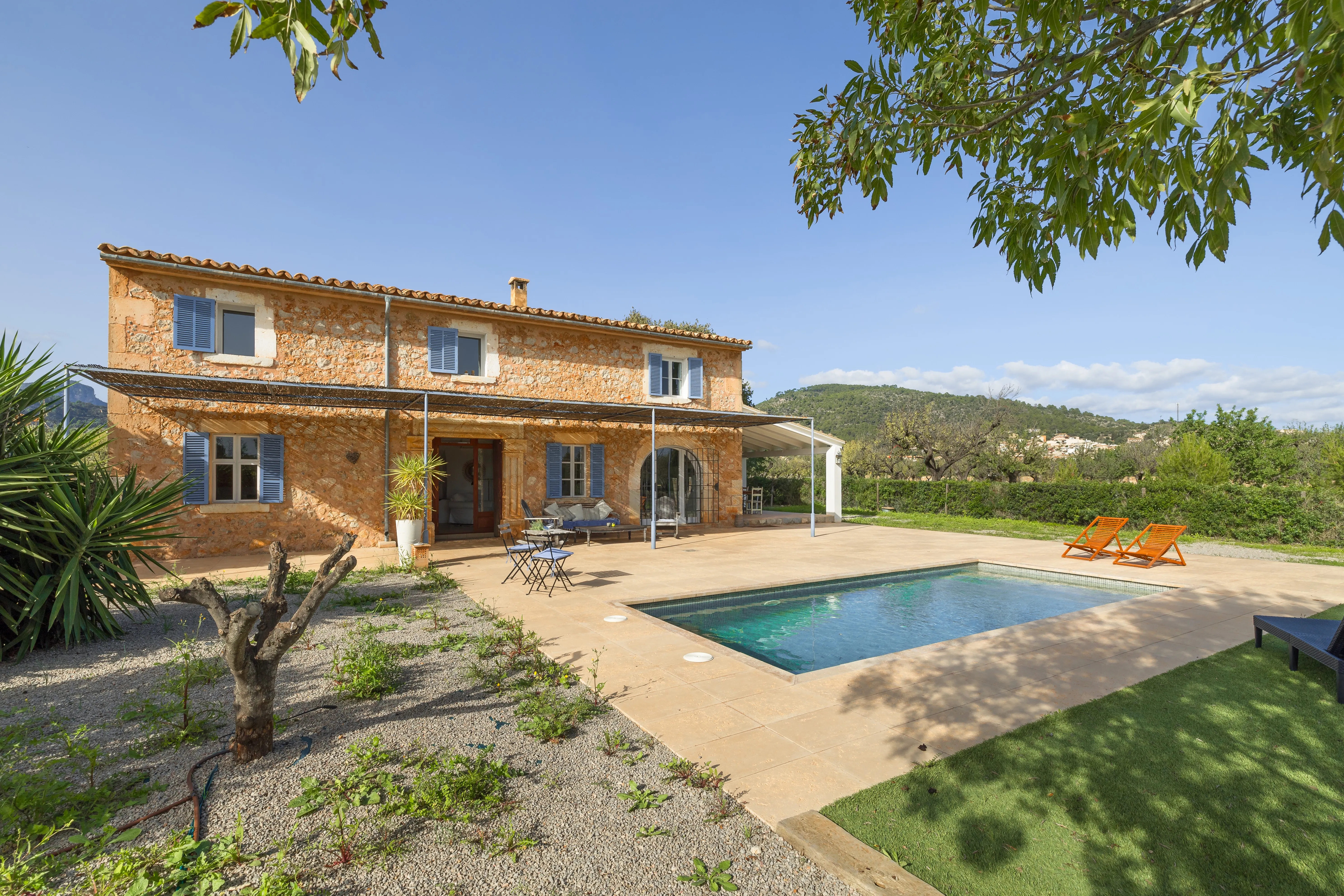 Lovely mallorquin house with pool and ETV-14