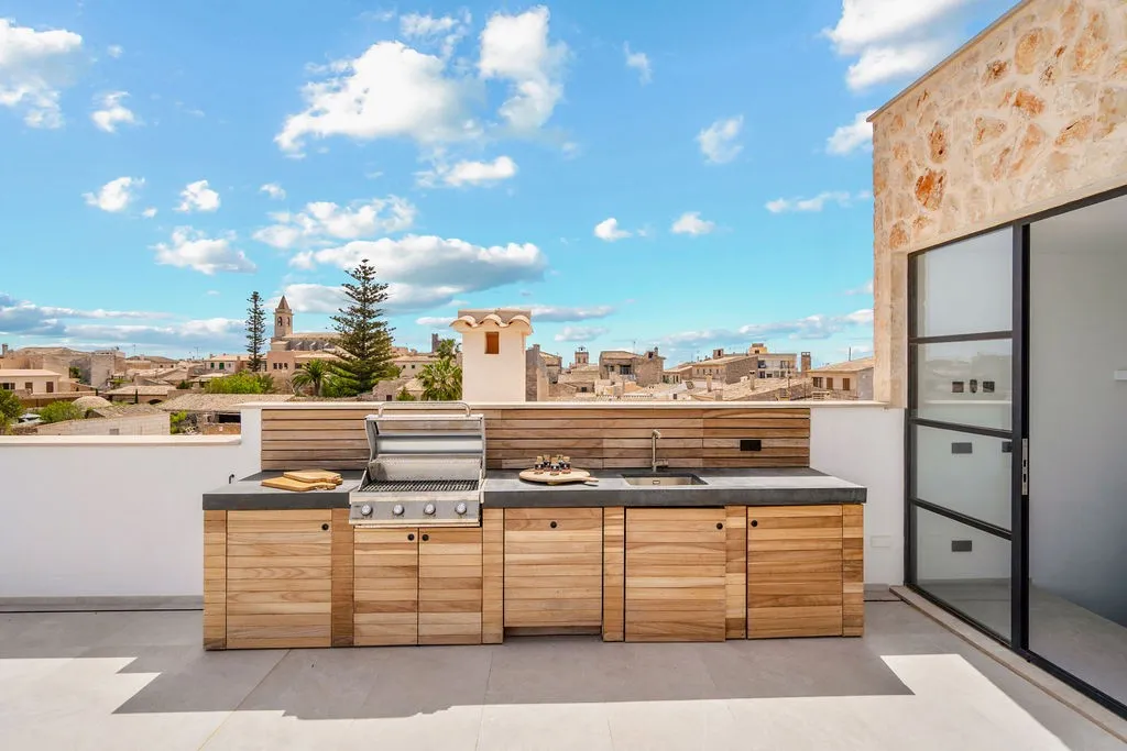 Uniek herenhuis in het hart van Santanyi-13