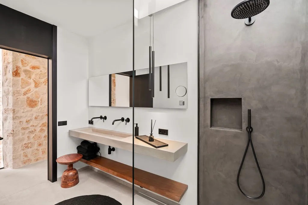 Uniek herenhuis in het hart van Santanyi-11