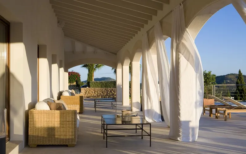 Imponująca posiadłość z własną winnicą