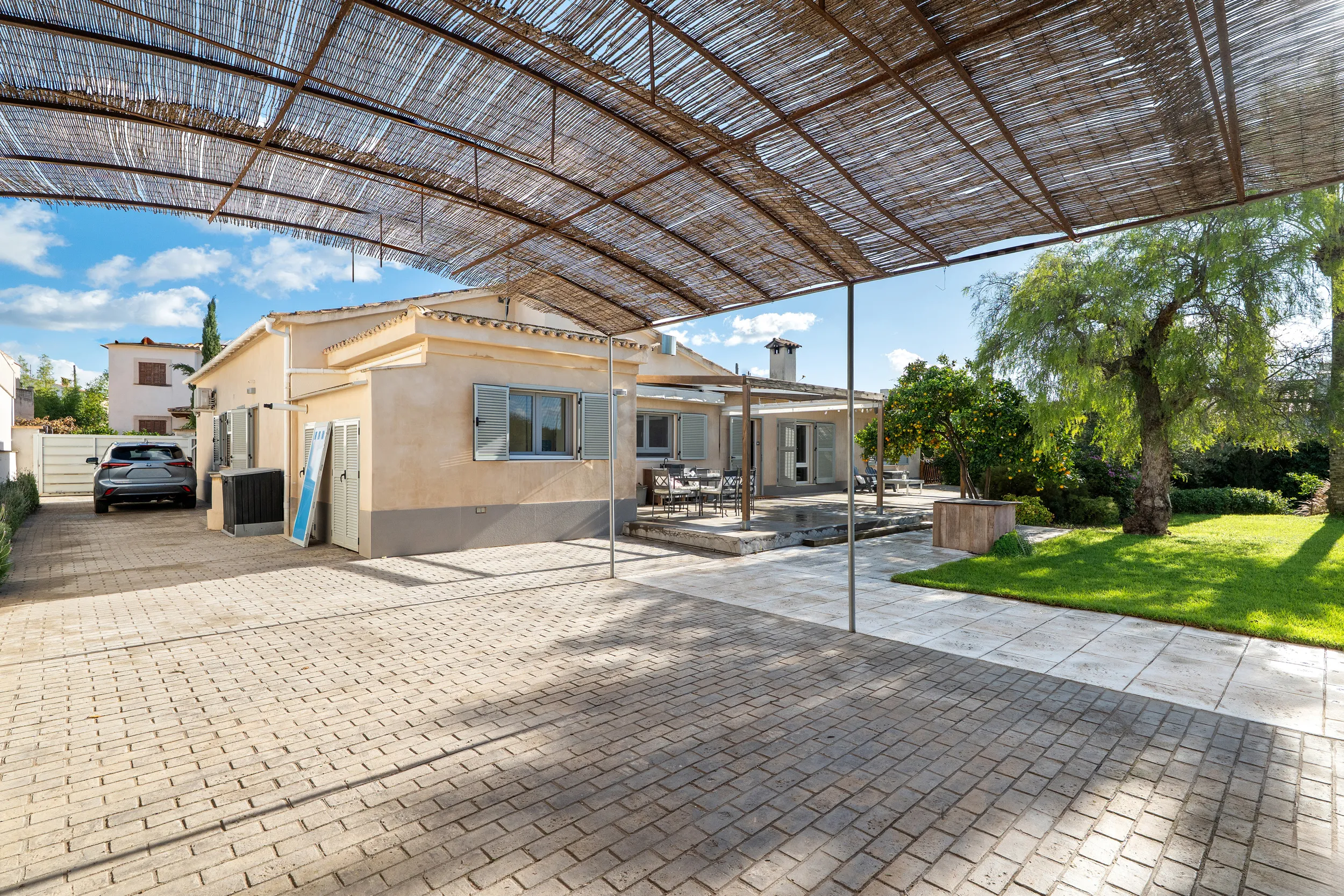 Spacious Property on Urban Land near Palma-18