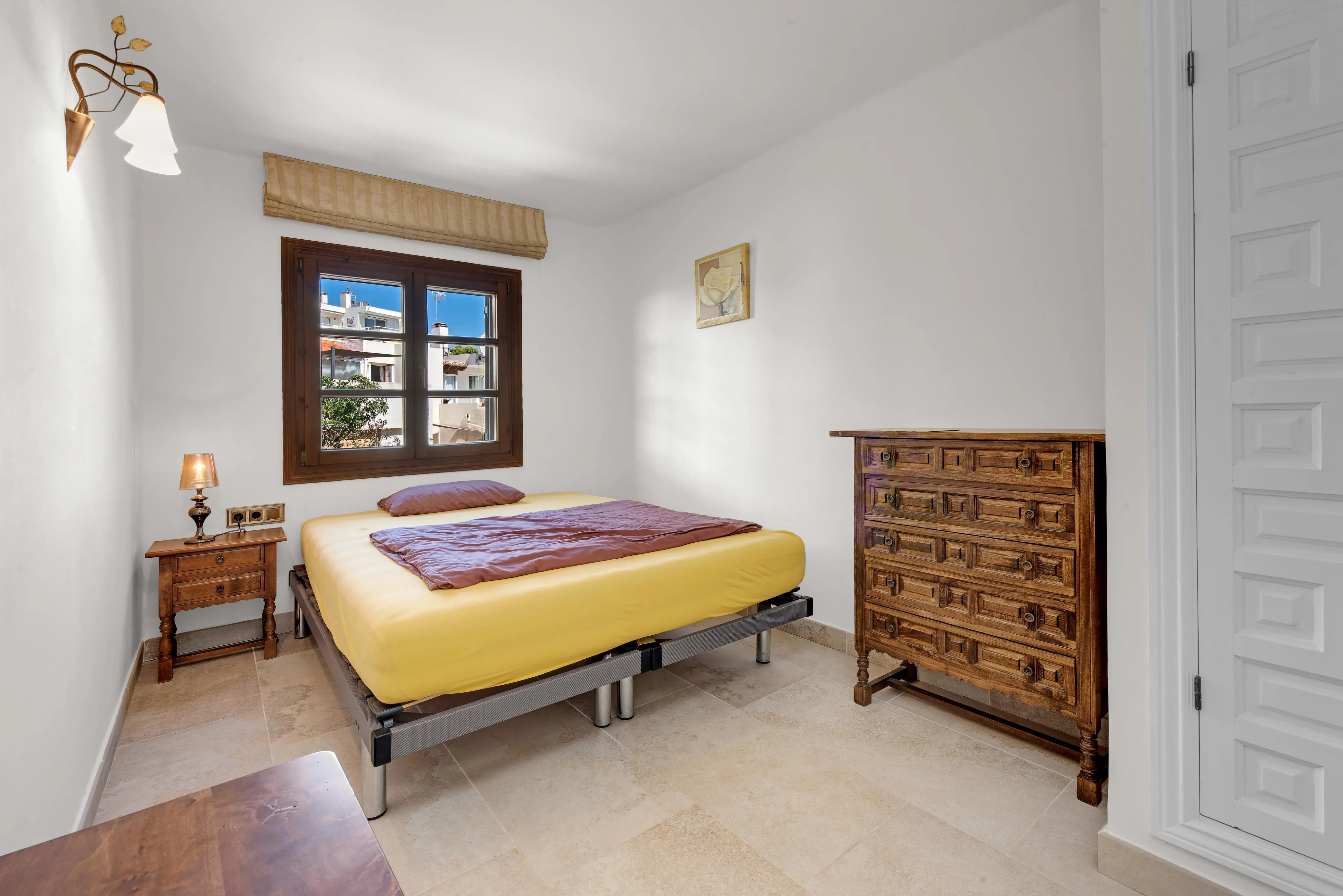 Appartement exclusif vue mer avec accès direct à la mer et terrasse sur le toit-16