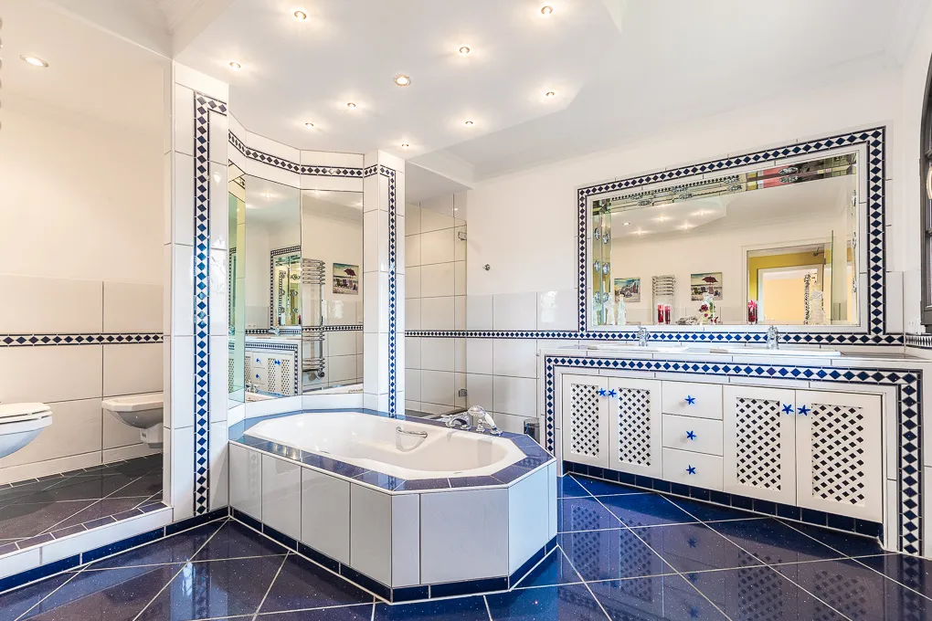 Villa extravagante avec vue magnifique sur la mer près de Son Servera-14