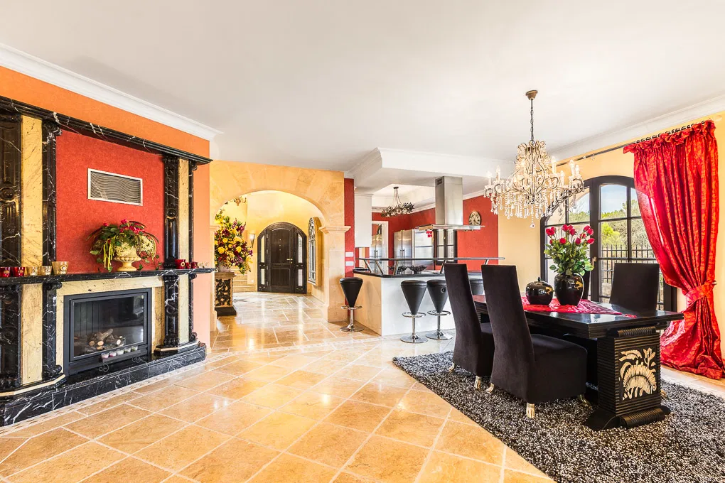 Elegante villa con magníficas vistas al mar-7