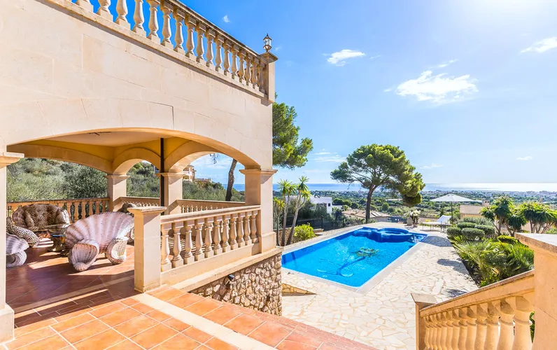 Stravagante villa con magnifica vista sul mare vicino a Son Servera