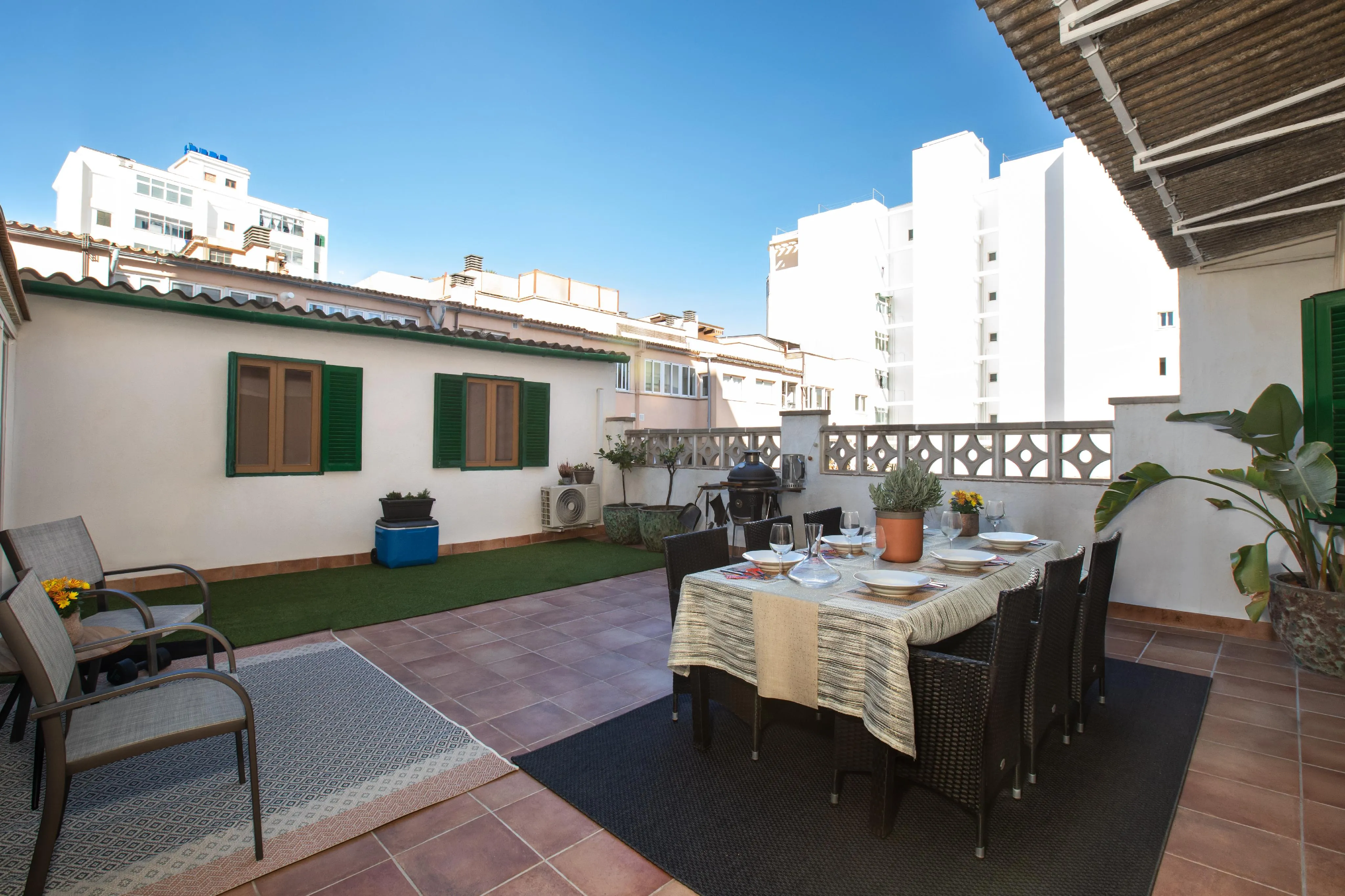 Gerenoveerd en charmant appartement met een unieke indeling-13