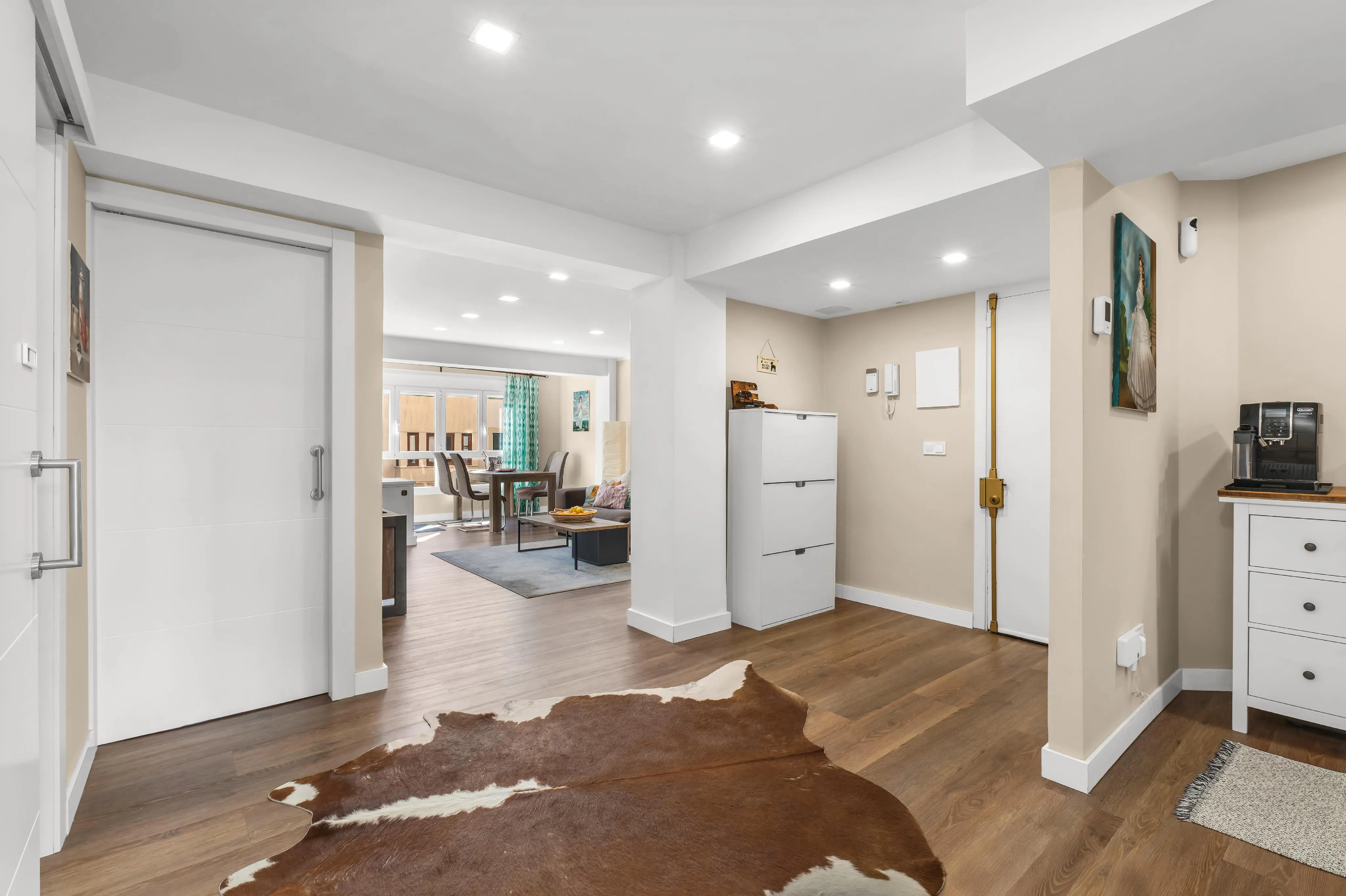 Gerenoveerd en charmant appartement met een unieke indeling-2