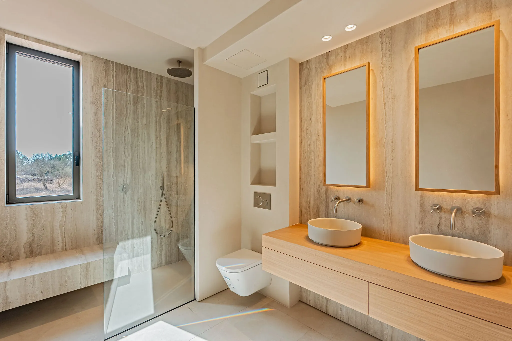 Eksklusiv nybygget finca med havudsigt i Cala Llombards-17