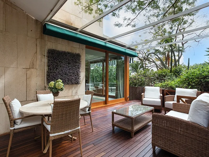 Amplio apartamento en zona privilegiada-1