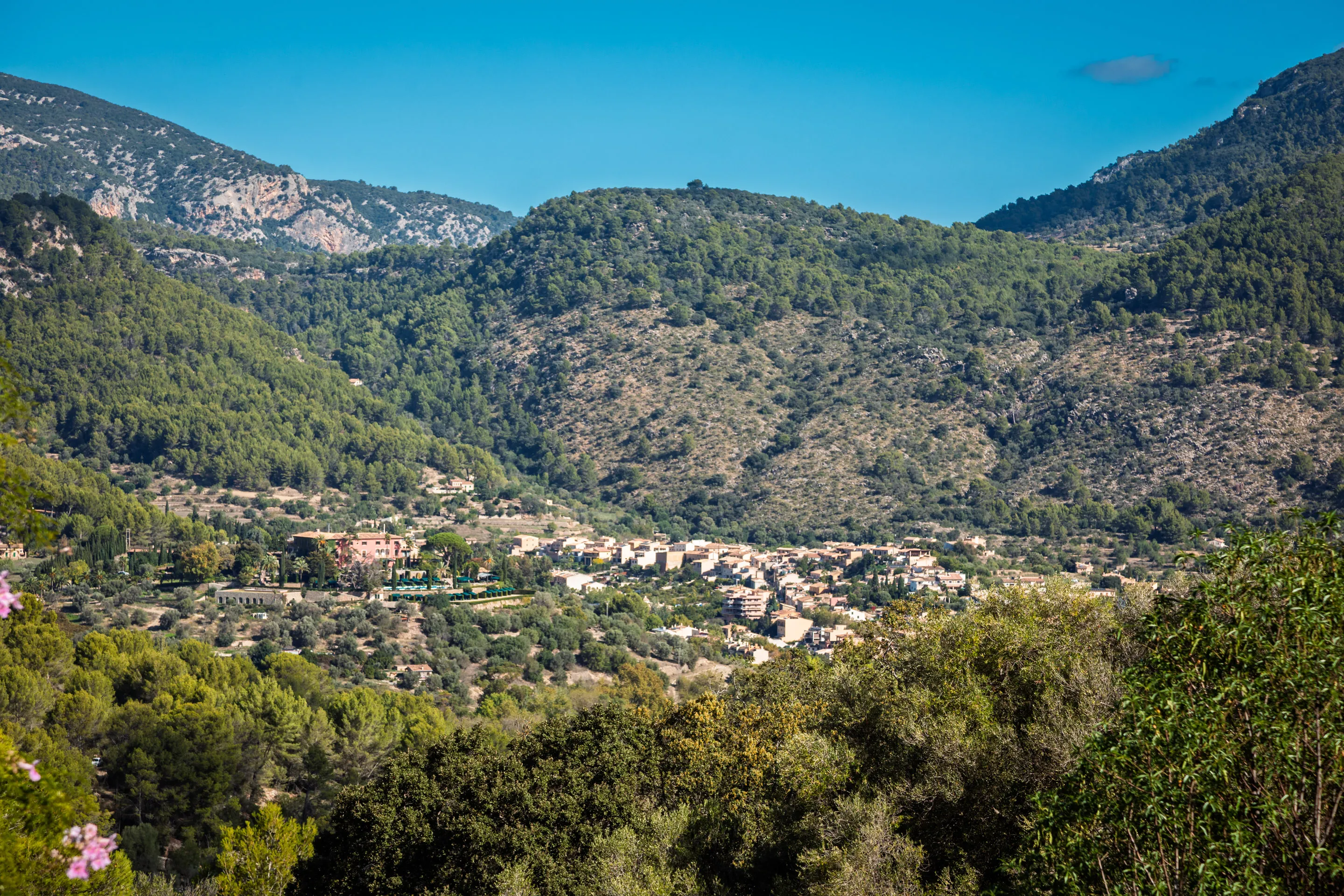 Stueetagen i en herregård fra det 15. århundrede-18