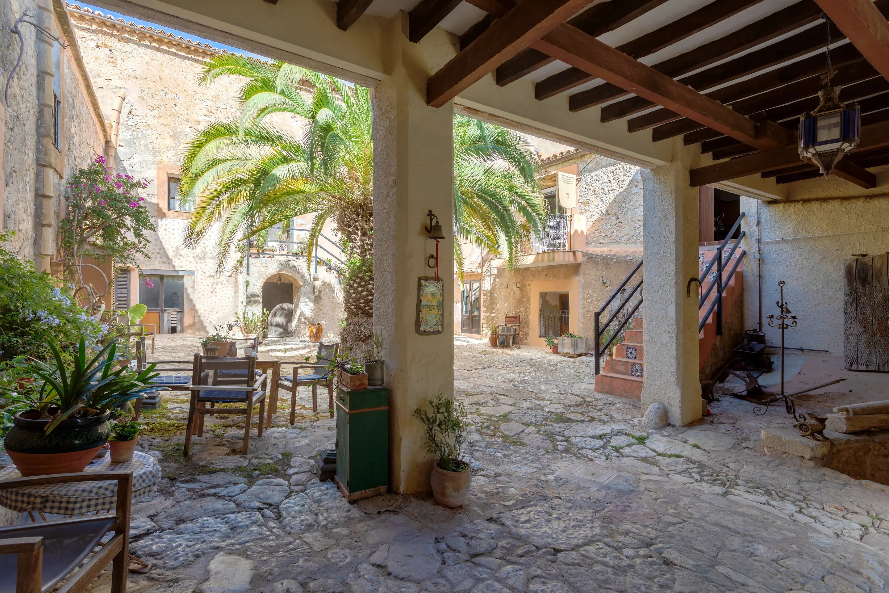 Ground Floor in a 15th-Century Manor-10