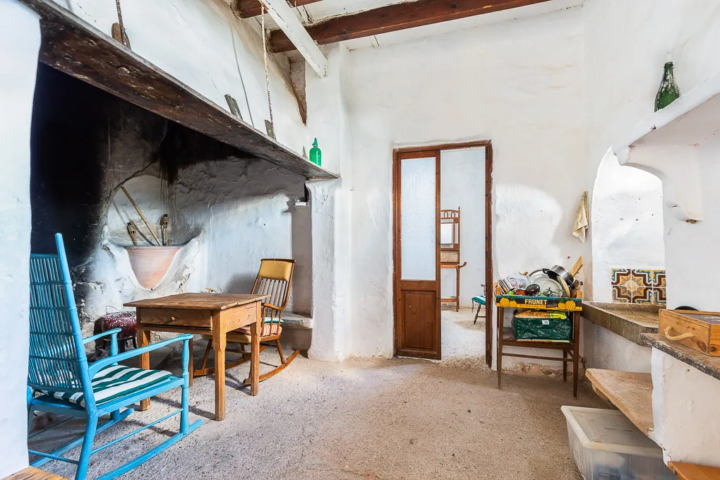 Unikalna wiejska posiadłość do renowacji w pobliżu Manacor-6