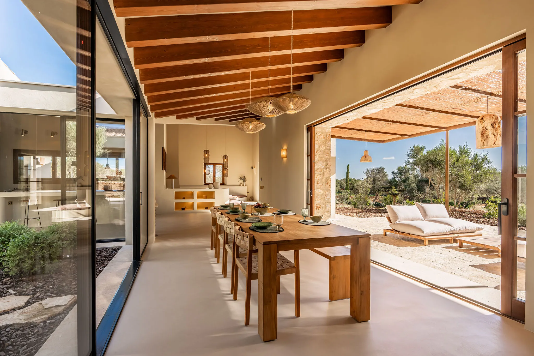 Casa de disseny única en zona tranquil·la-4