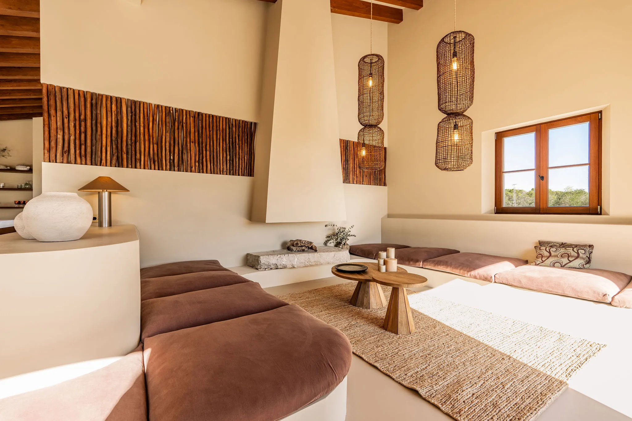 Casa de disseny única en zona tranquil·la-12