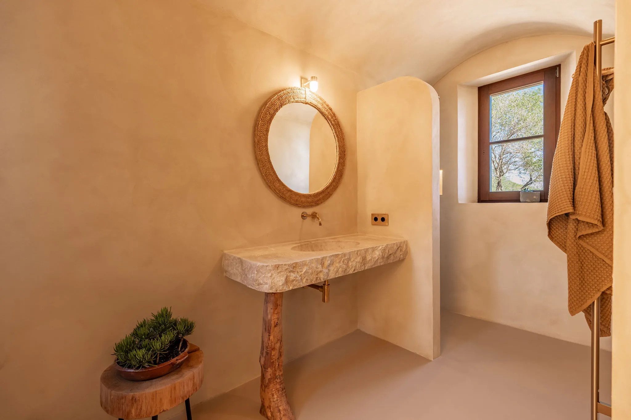 Casa de disseny única en zona tranquil·la-15