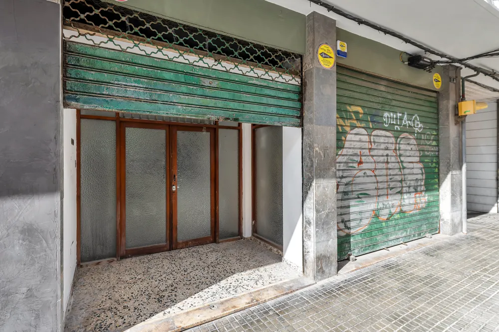 Spacious premises in the center of Palma-14