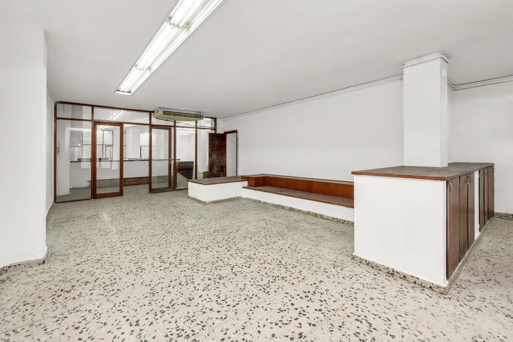 Spacious premises in the center of Palma-5